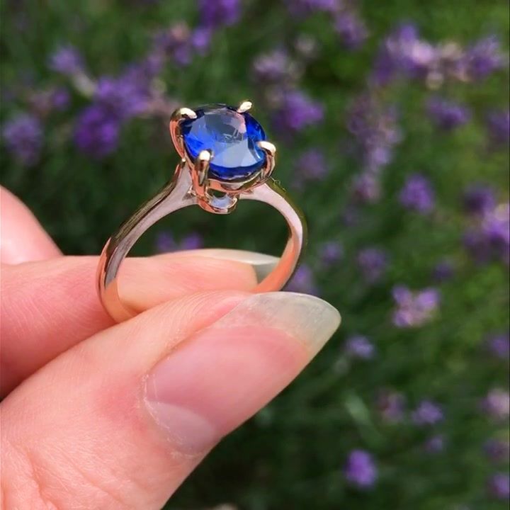 Ring, 1.8ct Sapphire set in 18ct rose gold